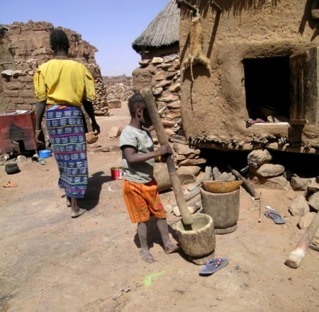 10 Facts About Life Expectancy in Mali - The Borgen Project