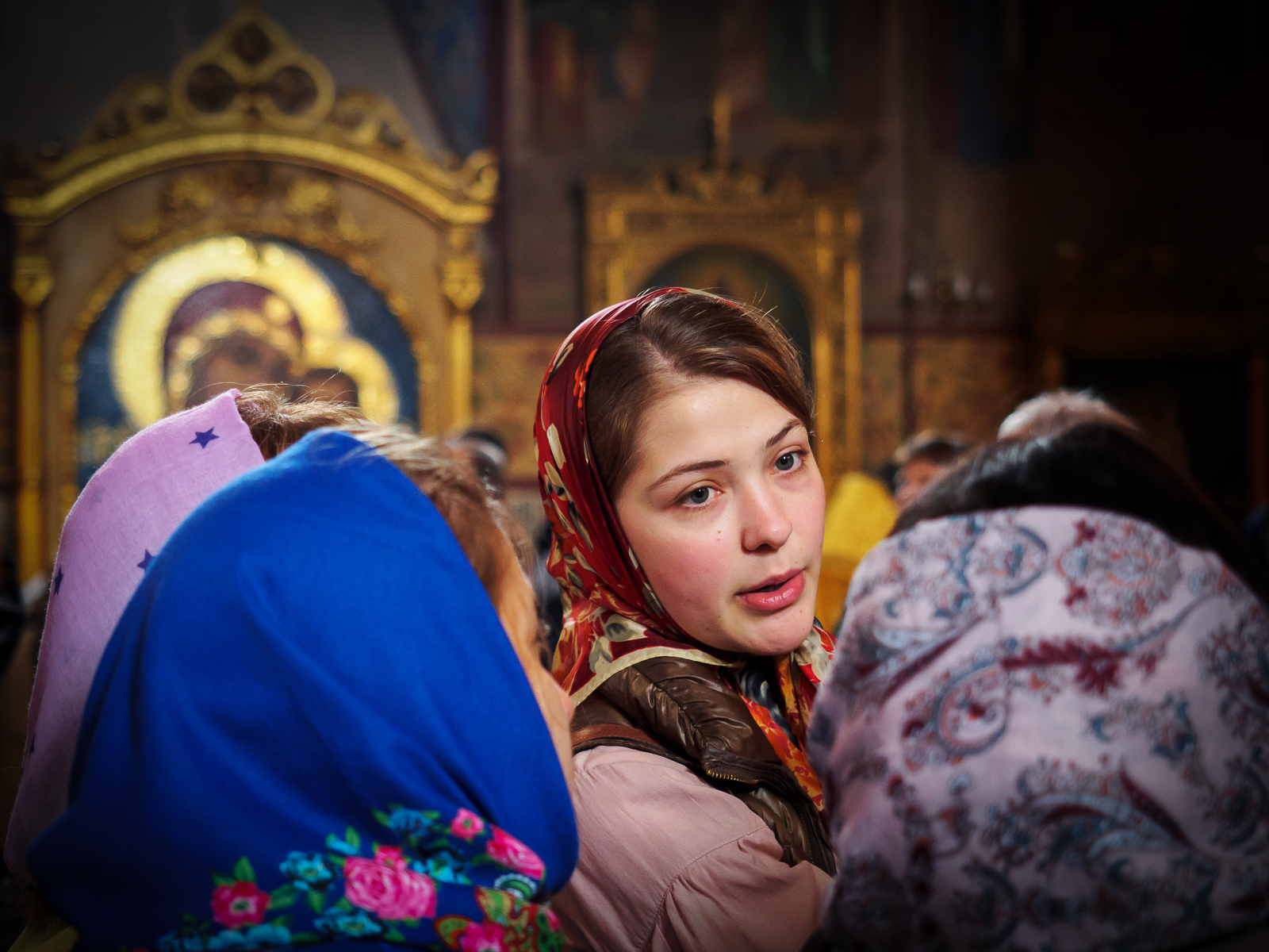 Поем честнейшую. Фильм про положение женщин в патриархальном. Чадолюбие русских женщин. Sofilein in Russia. Russia mereatvorci.