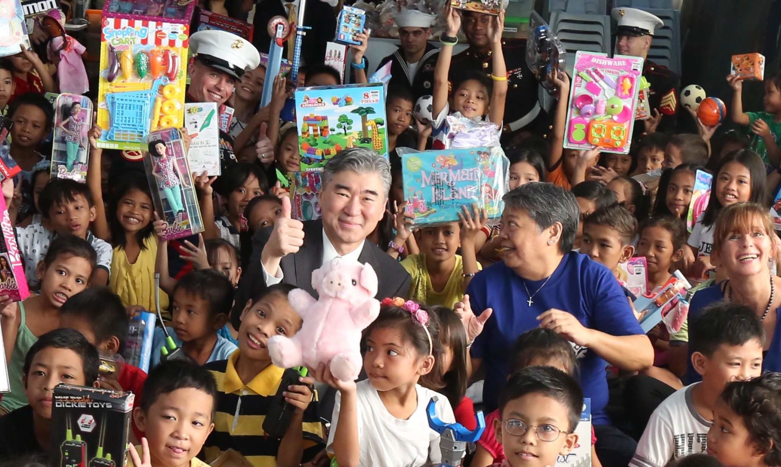 The Promise to Halve the Poverty Rate in the Philippines LaptrinhX / News