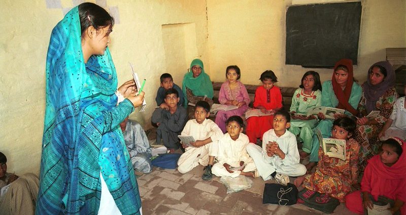 Education in the urban slums of Pakistan