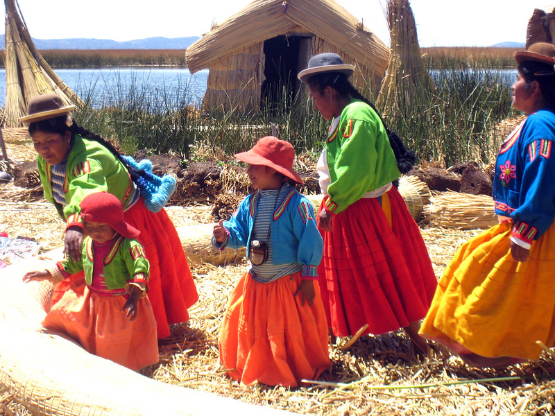 women peru
