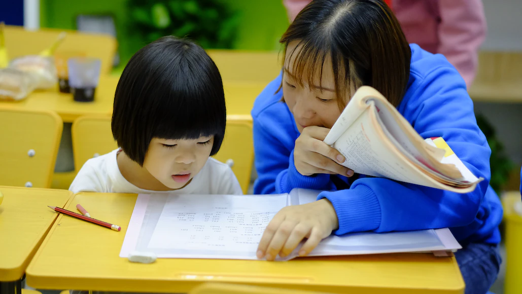 how-ai-is-reducing-inequalities-in-china-through-education