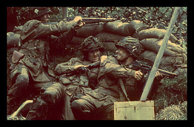 Band Of Brothers Steven Spielberg Conflict Resolution Easy Company