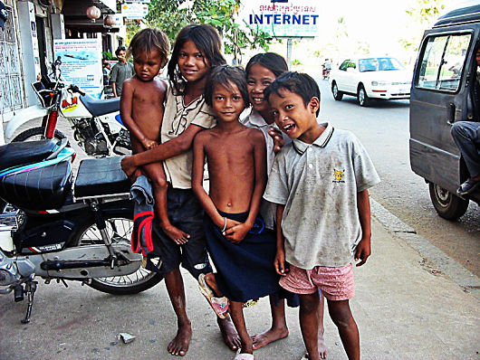 Cambodian-Street-Children