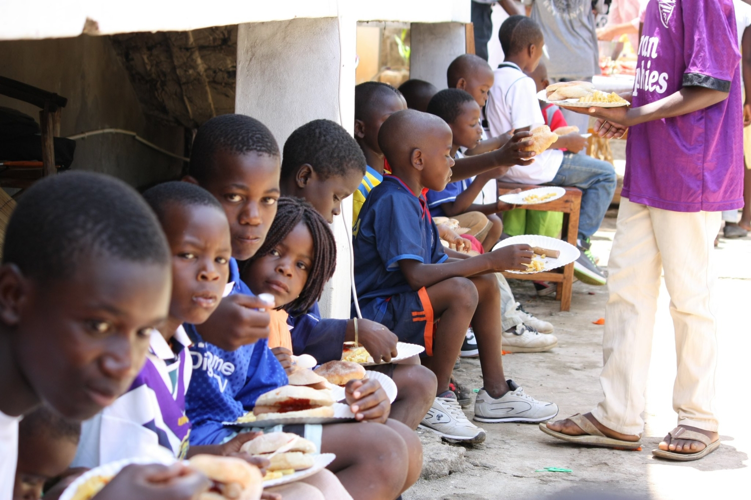 Addressing Child Poverty in Mozambique - The Borgen Project