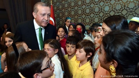Turkish Court Stops The Closing of Schools