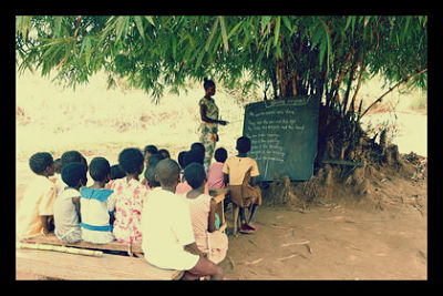 Ethiopia_education_Africa_poverty_kids_teacher