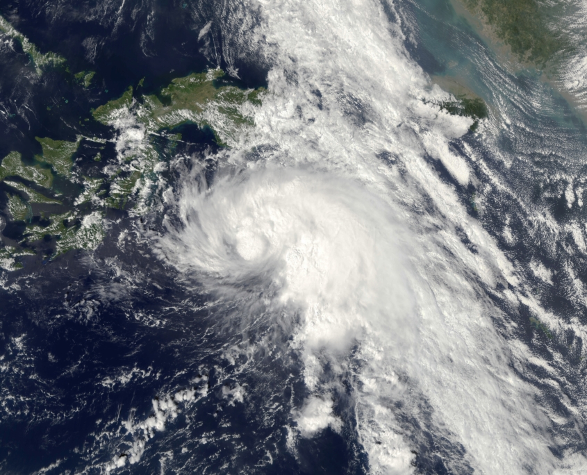 How The Philippine Red Cross Helps Typhoon Victims 