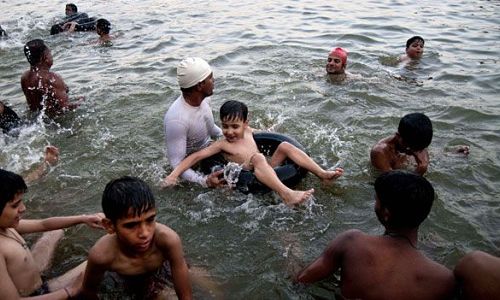 Risk of Waterborne Disease Climbs with Summer Temperatures in Syria 