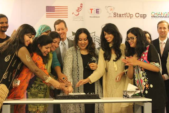 Tech Startups Help Pakistan