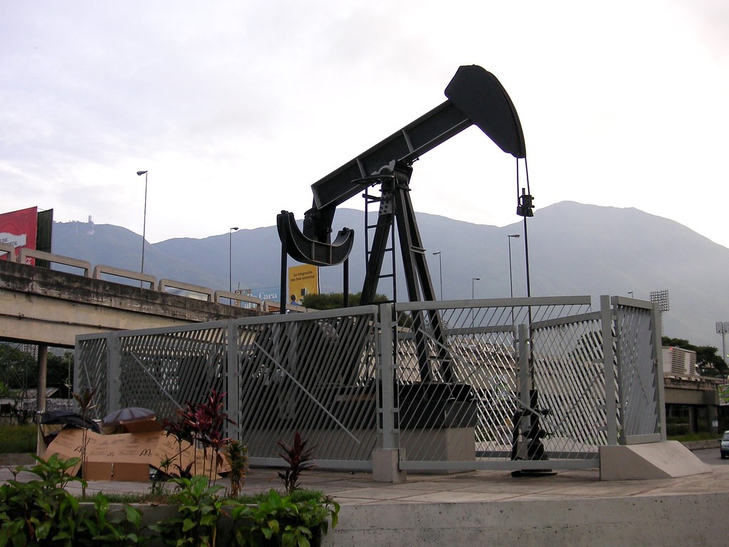 The Fall of Venezuela’s Oil-Based Economy