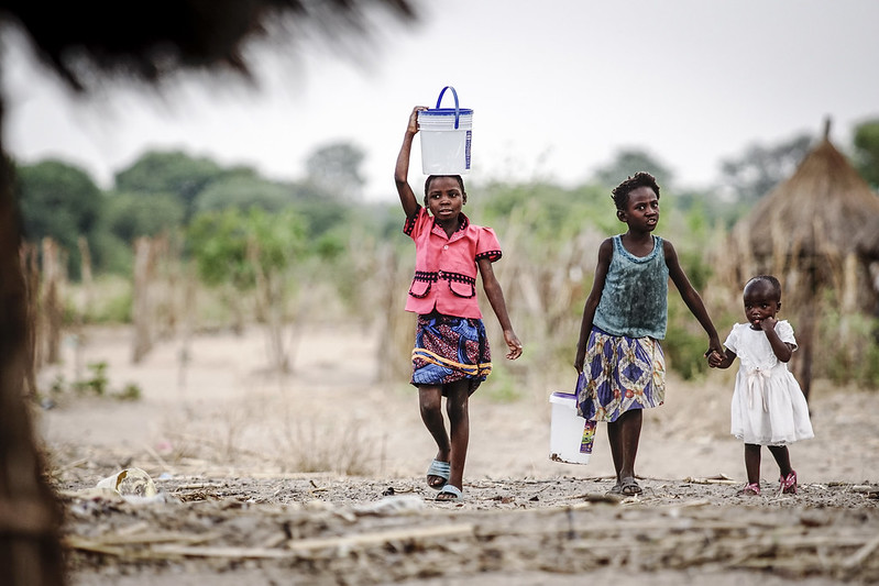 Water Poverty in Zimbabwe: Save the Children’s Approach