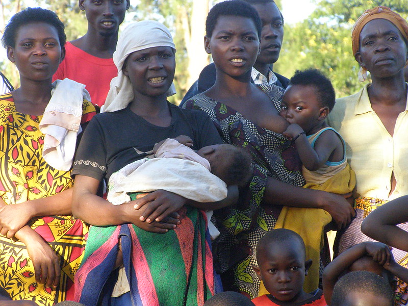 Women In Rwanda Women’s Empowerment in Rwanda is Driving Poverty Reduction - The Borgen ...