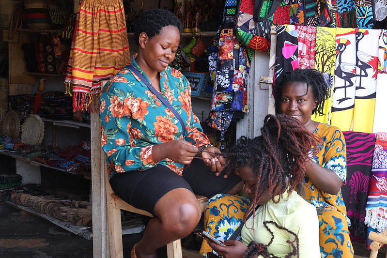 Youth Innovation Hubs: Fostering Entrepreneurship in Uganda 