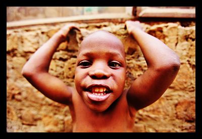 global_poverty_extreme_kenya_children_child_Smiling_usaid_obama_fiscal_budget_report_international_aid_opt (1)